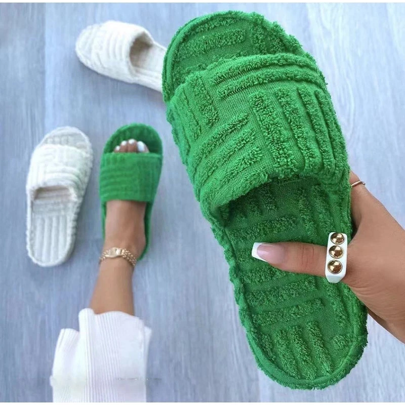 New Women Slippers Flat Furry Ladies Winter Home Shoes Thick Bottom Female Comfortable Open Toe Slipper Indoor Fashion Shoe
New Women Slippers Flat Furry Ladies Winter Home Shoes Thick Bottom Female Comfortable Open Toe Slipper Indoor Fashion Shoe