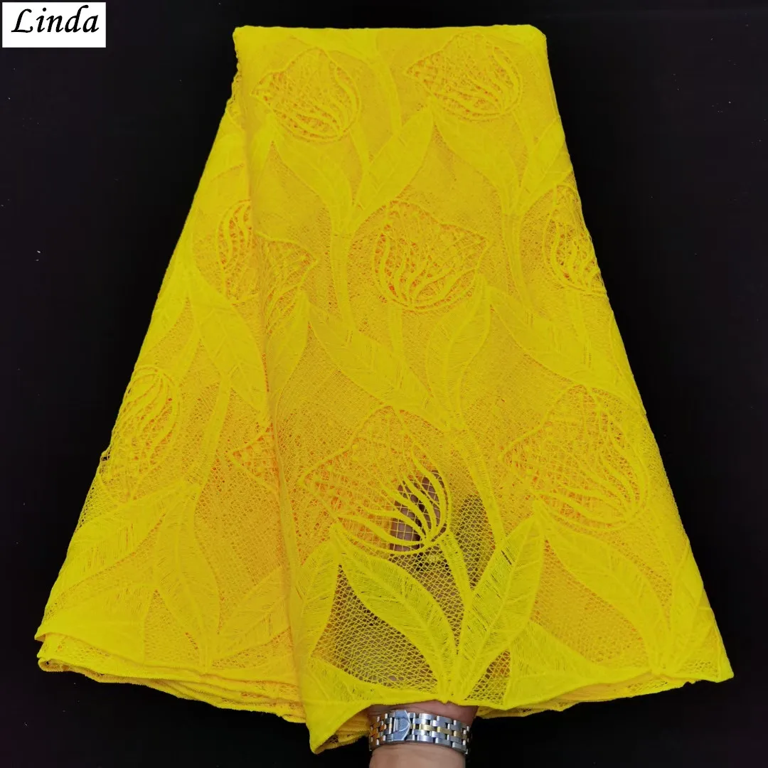 African Milk Silk Lace Fabric 2021 High Quality Embroidery French Nigerian Cord Lace Fabric For Wedding Sewing 
African Milk Silk Lace Fabric 2021 High Quality Embroidery French Nigerian Cord Lace Fabric For Wedding Sewing