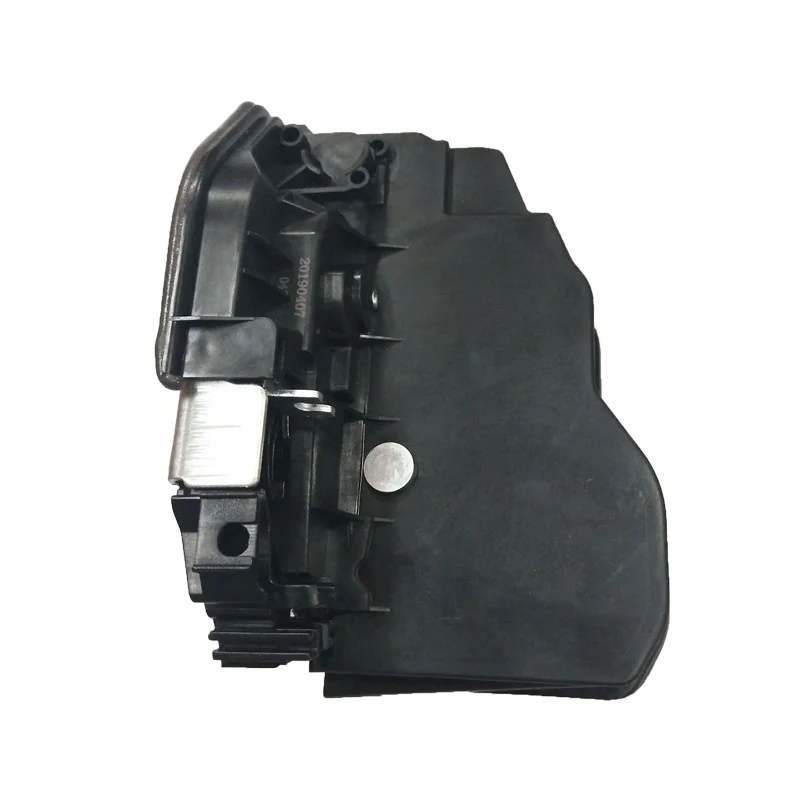 The right front door lock is suitable for the actuator lock block of BMW E90 E60 E81 door lock
The right front door lock is suitable for the actuator lock block of BMW E90 E60 E81 door lock