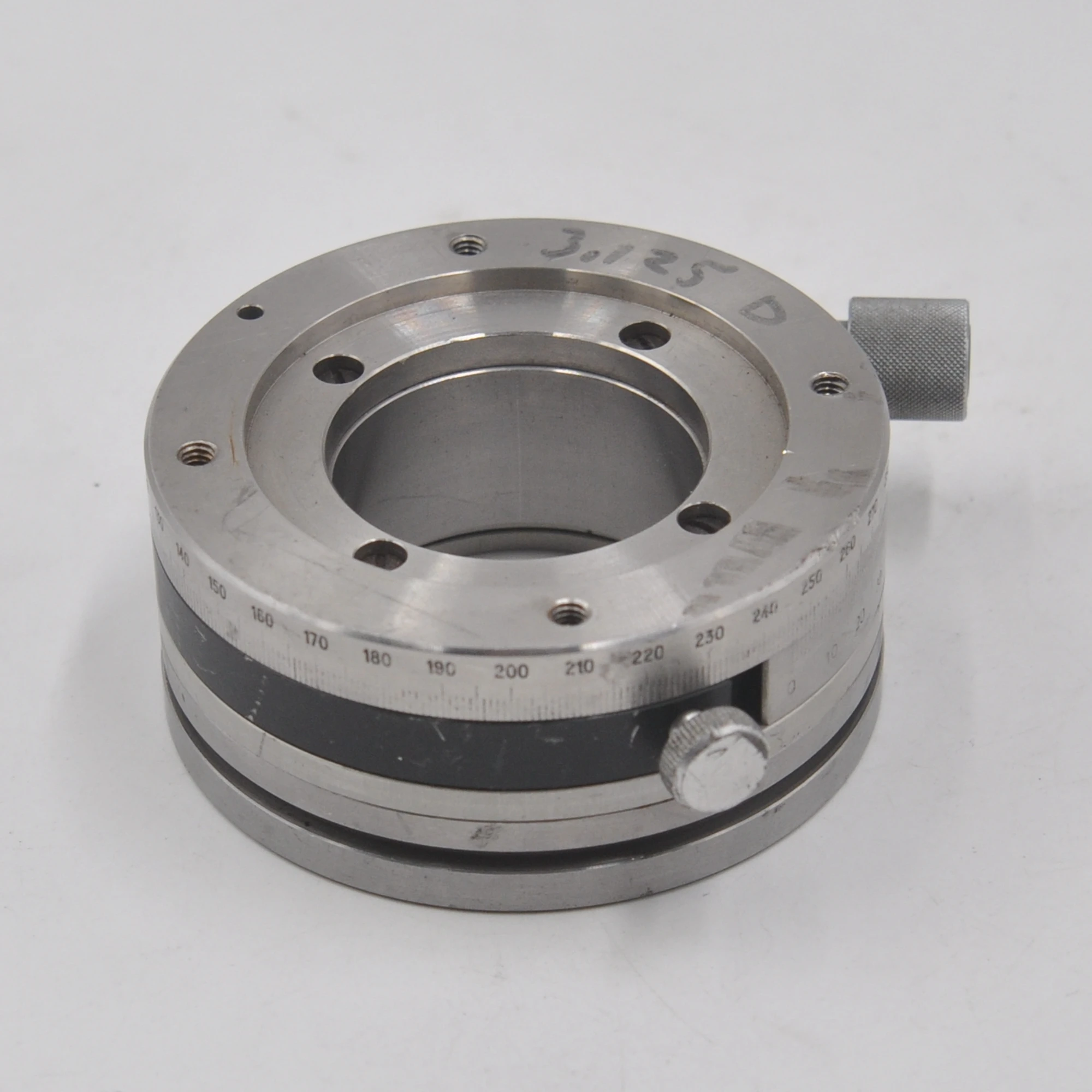 NEWPORT LR80 manual precision optical displacement fine-tuning rotary table stainless steel diameter 80mm
NEWPORT LR80 manual precision optical displacement fine-tuning rotary table stainless steel diameter 80mm