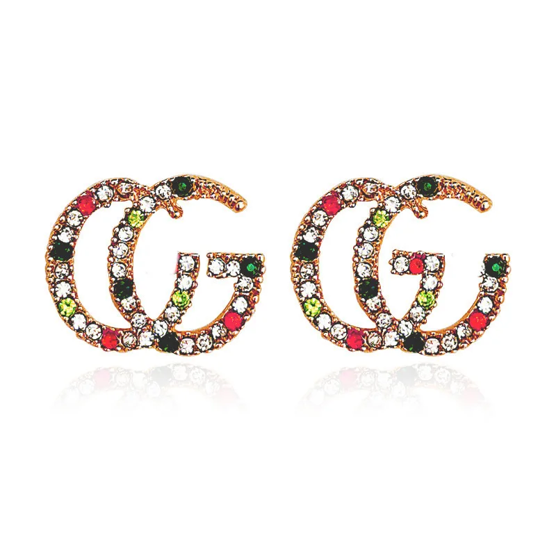 European and American New S925 Silver Needle Earrings C-shaped Earrings Popular Retro Pearl Jewelry Earrings
European and American New S925 Silver Needle Earrings C-shaped Earrings Popular Retro Pearl Jewelry Earrings