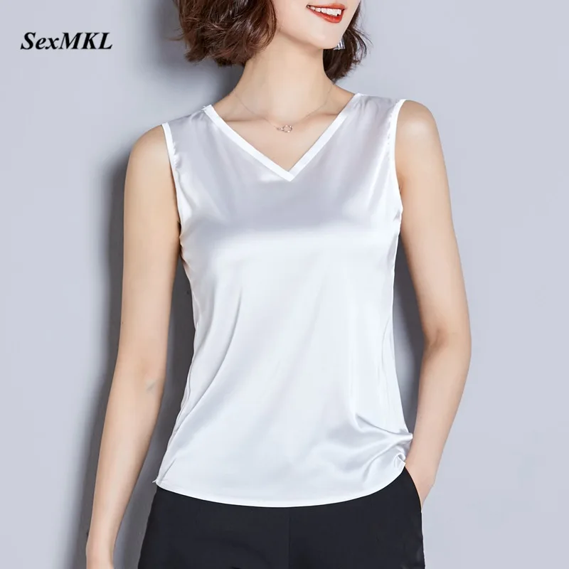 Oversized Sleeveless White Blouse Women 2022 Fashion Silk Summer Ladies Tops Clothes Korean Style Sexy Black Office Blouses
Oversized Sleeveless White Blouse Women 2022 Fashion Silk Summer Ladies Tops Clothes Korean Style Sexy Black Office Blouses