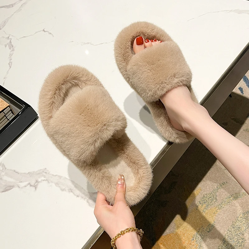 Shoes Women House Slippers Platform Flock Fur Flip Flops Loafers Slides Pantofle Fashion Low Soft Flat Plush 2021 Massage
Shoes Women House Slippers Platform Flock Fur Flip Flops Loafers Slides Pantofle Fashion Low Soft Flat Plush 2021 Massage