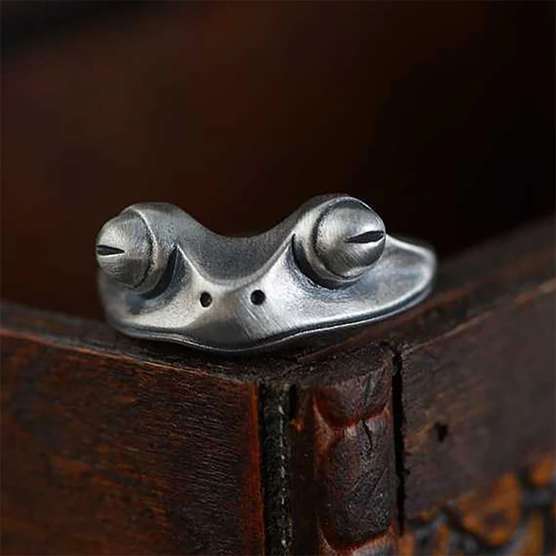 Bohemian Vintage Frog Ring for Women Silver Color Gift Artistic Design Retro Opening Resizable Unisex Female Statement Rings
Bohemian Vintage Frog Ring for Women Silver Color Gift Artistic Design Retro Opening Resizable Unisex Female Statement Rings