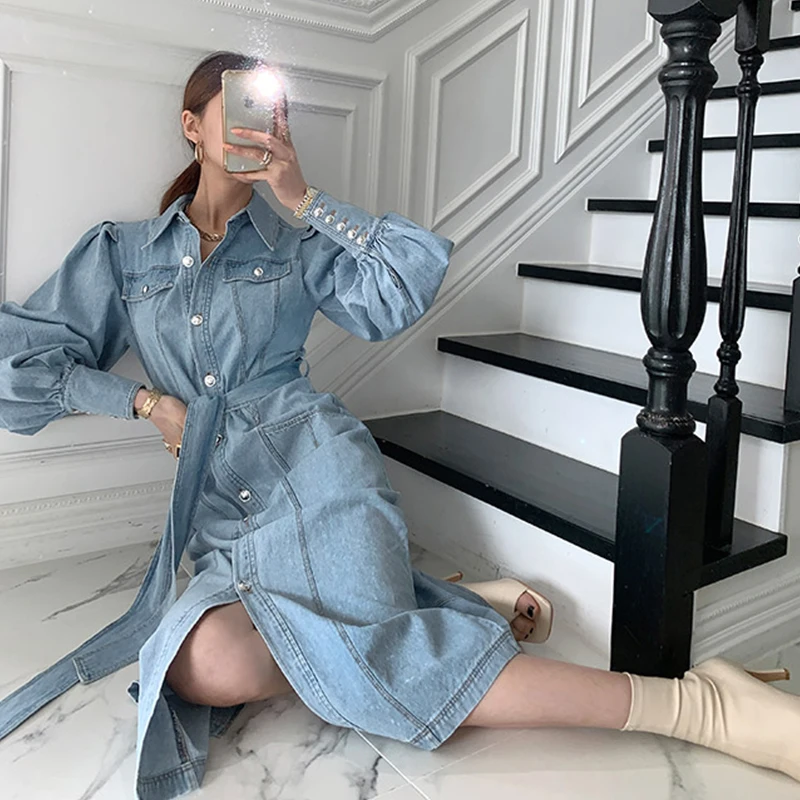 Summer new single-breasted straps woman dress Lapel self-cultivation temperament commuting dresses for women 2021
Summer new single-breasted straps woman dress Lapel self-cultivation temperament commuting dresses for women 2021