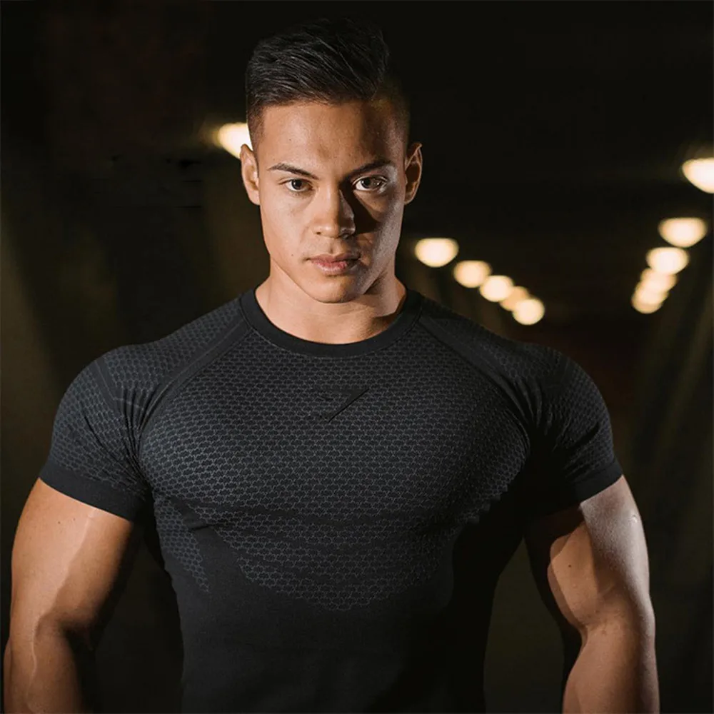 Summer New Men's Quick-drying Short-sleeved T-shirt Fitness Training Running Sports Stretch Round Neck Loose Large Size T-shirt
Summer New Men's Quick-drying Short-sleeved T-shirt Fitness Training Running Sports Stretch Round Neck Loose Large Size T-shirt