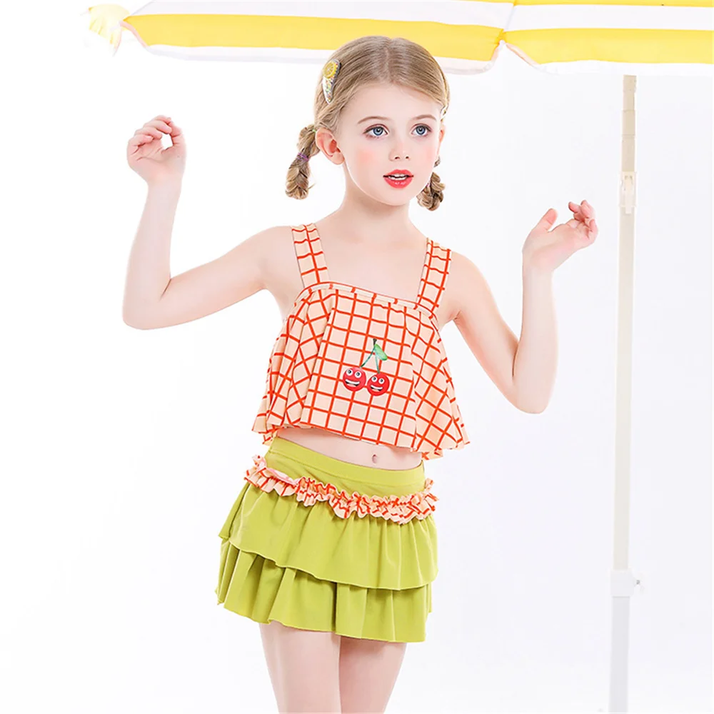 swimwear girl children's swimming suit swimsuit girl Beachwear two piece sets YWAL-86017-1 
swimwear girl children's swimming suit swimsuit girl Beachwear two piece sets YWAL-86017-1