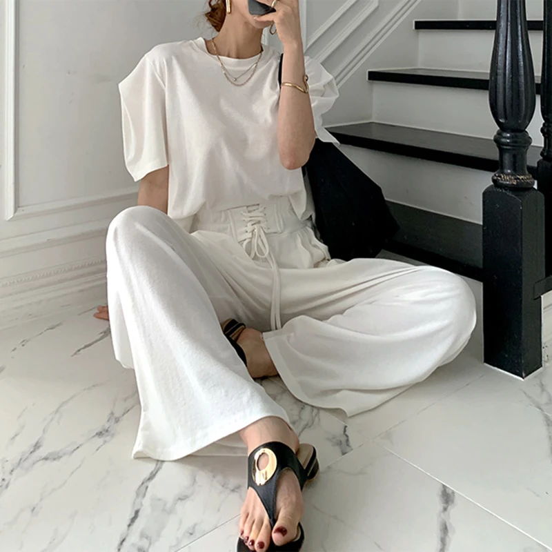 GALCAUR Solid Casual Two Piece Set Women Round Collar Short Sleeve Tops High Waist Wide Leg Pants Loose Pant Suit Female Clothes
GALCAUR Solid Casual Two Piece Set Women Round Collar Short Sleeve Tops High Waist Wide Leg Pants Loose Pant Suit Female Clothes