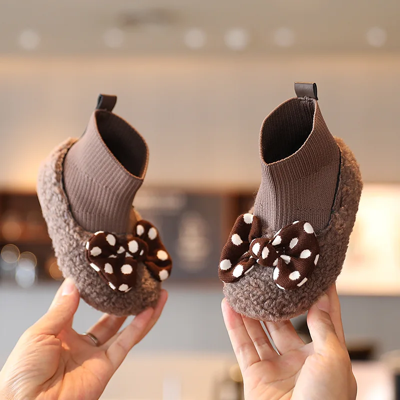 Korean Style with Bow Cute Mary Jane Shoes for Girls Kids Fashion Solid Winter Warm Sock Shoes Children Warm Flat Wool Shoes New
Korean Style with Bow Cute Mary Jane Shoes for Girls Kids Fashion Solid Winter Warm Sock Shoes Children Warm Flat Wool Shoes New