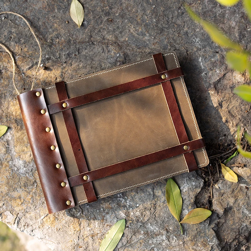 New Handmade Leather A5 Journal Writing Notebook,Retro Crazy Horse Cowhide Travelers Notebook Cover, Customized Art Sketchbook
New Handmade Leather A5 Journal Writing Notebook,Retro Crazy Horse Cowhide Travelers Notebook Cover, Customized Art Sketchbook
