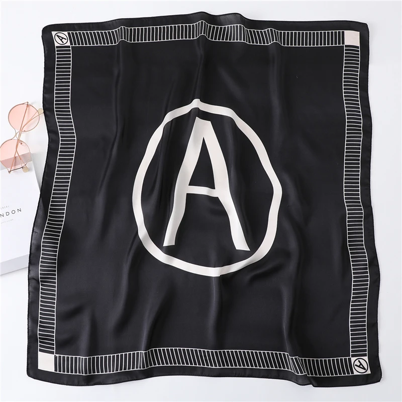 New Silk Scarf Fashion Shawls Print Bandana Lady Square Scarves Luxury Brand Design Foulard Head Wrap for Women Neckerchief
New Silk Scarf Fashion Shawls Print Bandana Lady Square Scarves Luxury Brand Design Foulard Head Wrap for Women Neckerchief