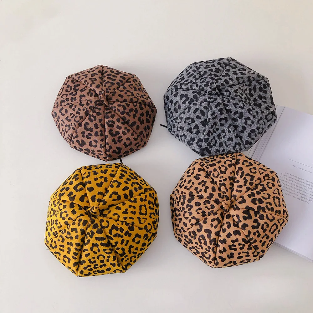 Baby Accessories Kids Leopard Hat 2021 Spring Children's Patchwork Pumpkin Beret Fashionable Caps Infant Girls Boys 2-6 Years
Baby Accessories Kids Leopard Hat 2021 Spring Children's Patchwork Pumpkin Beret Fashionable Caps Infant Girls Boys 2-6 Years