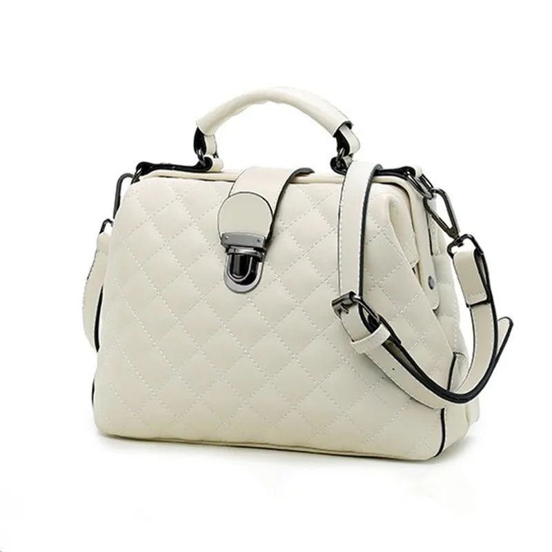 Bags Women European and American Fashion Rhombus One-shoulder Messenger Doctor's Bag Large-capacity Handbag Women Brand Designer
Bags Women European and American Fashion Rhombus One-shoulder Messenger Doctor's Bag Large-capacity Handbag Women Brand Designer