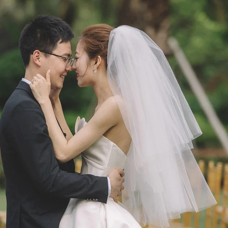 Fashionable Cute New Style Wedding veil veu de noiva velos de novia accesorios mujer velo novia
Fashionable Cute New Style Wedding veil veu de noiva velos de novia accesorios mujer velo novia