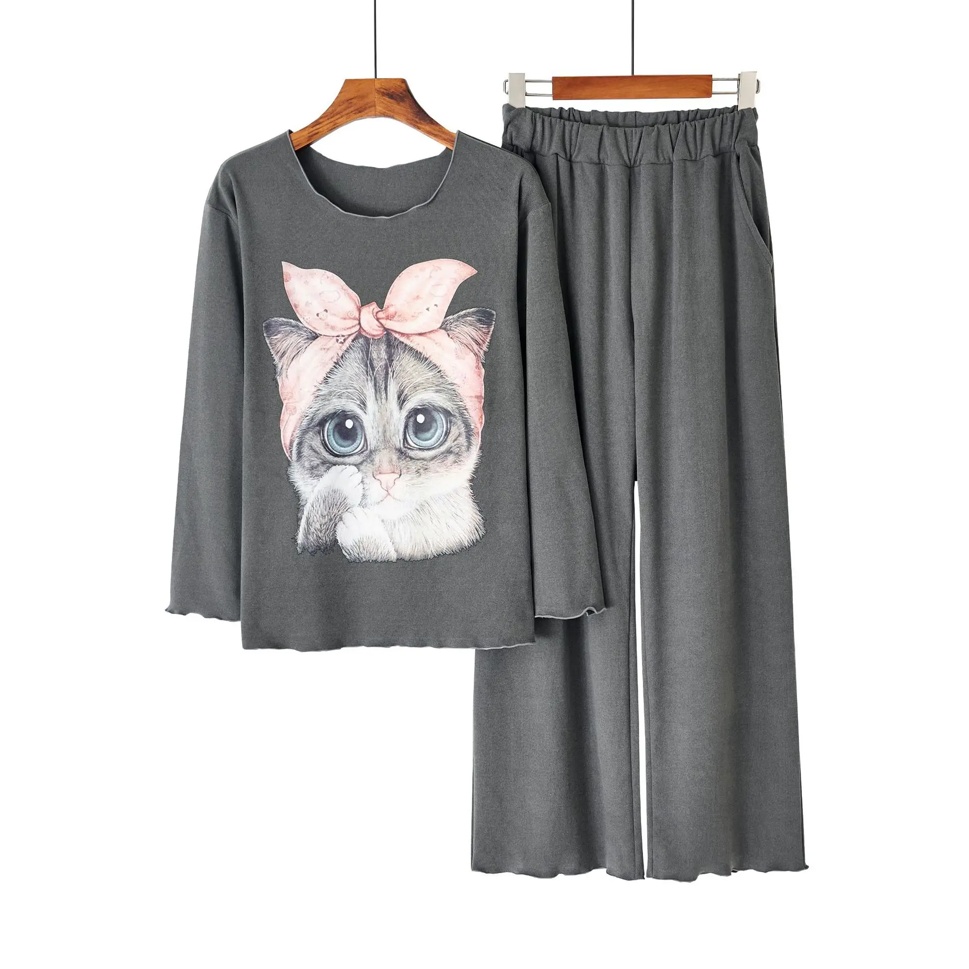 Winter Women Double-sided Hair-grinding Pajamas Cartoon Cute Round-collar Cat Sleepwear Long-sleeved Thickened Warm Loungewear
Winter Women Double-sided Hair-grinding Pajamas Cartoon Cute Round-collar Cat Sleepwear Long-sleeved Thickened Warm Loungewear