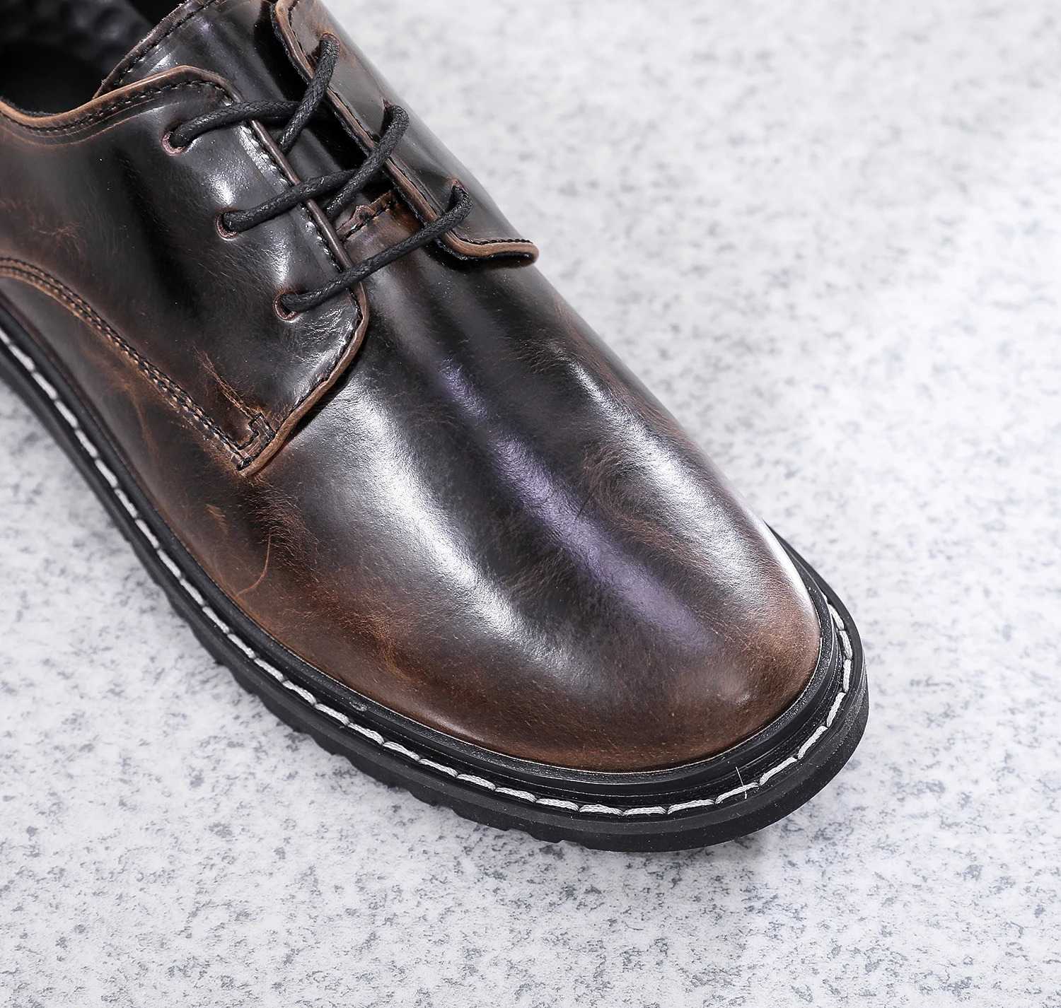 Brand Men Shoes Quality Oxfords New British Style Man Leather Dress Shoes Vintage Lace-up Business Formal Shoes Men Flats Adulto
Brand Men Shoes Quality Oxfords New British Style Man Leather Dress Shoes Vintage Lace-up Business Formal Shoes Men Flats Adulto