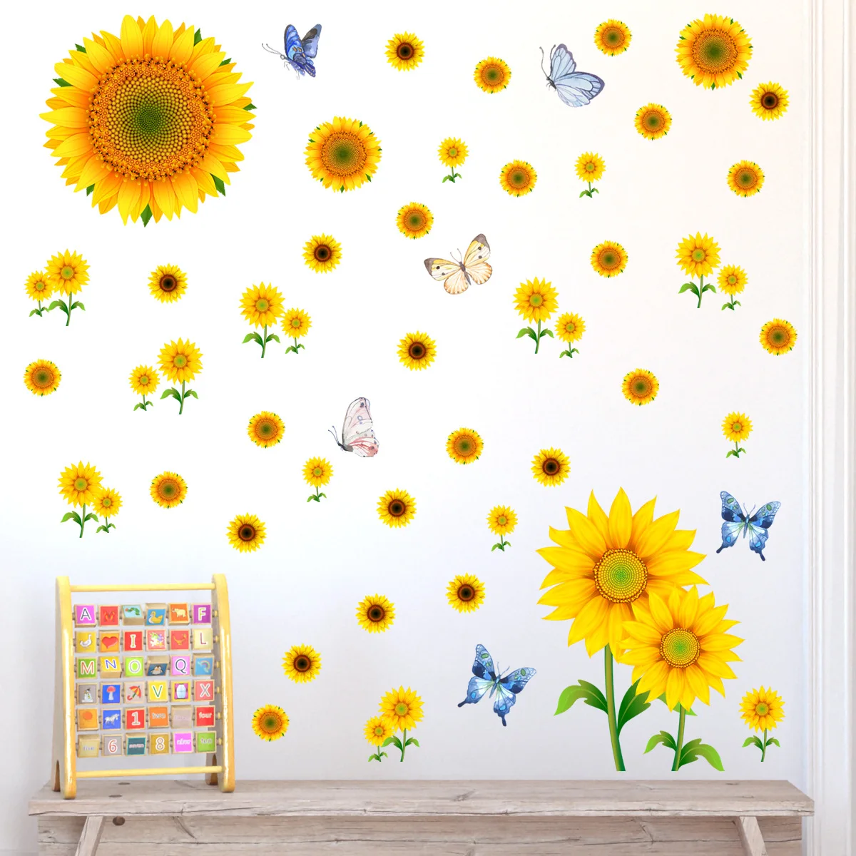 Sunflower Butterfly Wall Stickers Living Room Bedroom Children's Room Background Wall Wallpaper Home Decoration Wall Stickers 
Sunflower Butterfly Wall Stickers Living Room Bedroom Children's Room Background Wall Wallpaper Home Decoration Wall Stickers