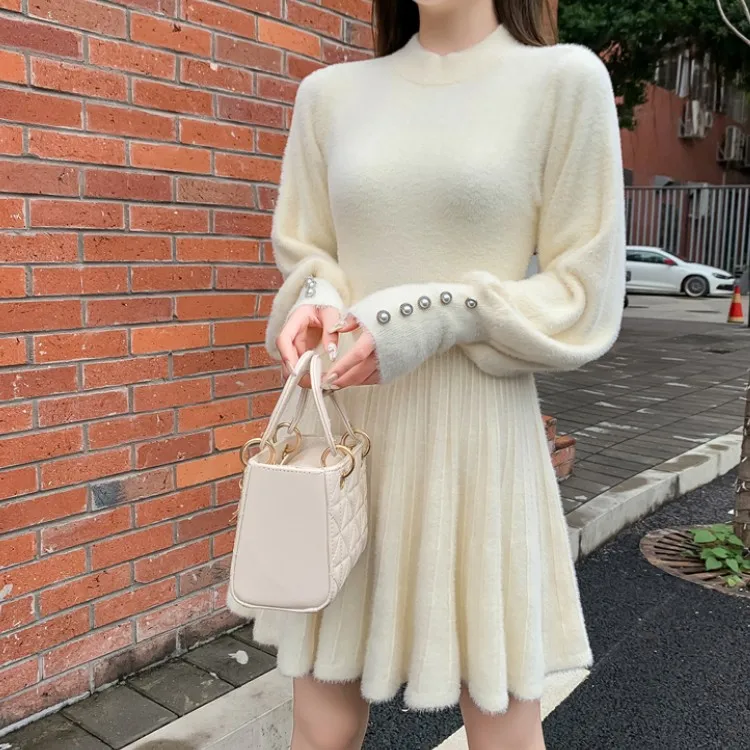 Autumn Winter Casual Solid Color Mohair Pullover Dress For Women Vintage O-Neck Lantern Sleeve Warm Sweaters Slim Pleated Dress
Autumn Winter Casual Solid Color Mohair Pullover Dress For Women Vintage O-Neck Lantern Sleeve Warm Sweaters Slim Pleated Dress