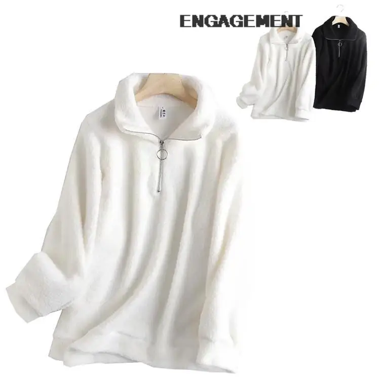 Hoodies & Sweatshirts
Hoodies & Sweatshirts