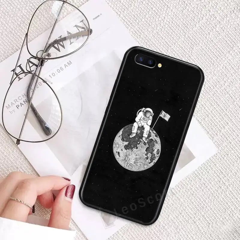 Funny cute astronaut painting Phone Case For OPPO R9 R11 R15 R17 RENO Realme S PLUS Normal 2z 3 5 C2 pro cover funda coque 
Funny cute astronaut painting Phone Case For OPPO R9 R11 R15 R17 RENO Realme S PLUS Normal 2z 3 5 C2 pro cover funda coque