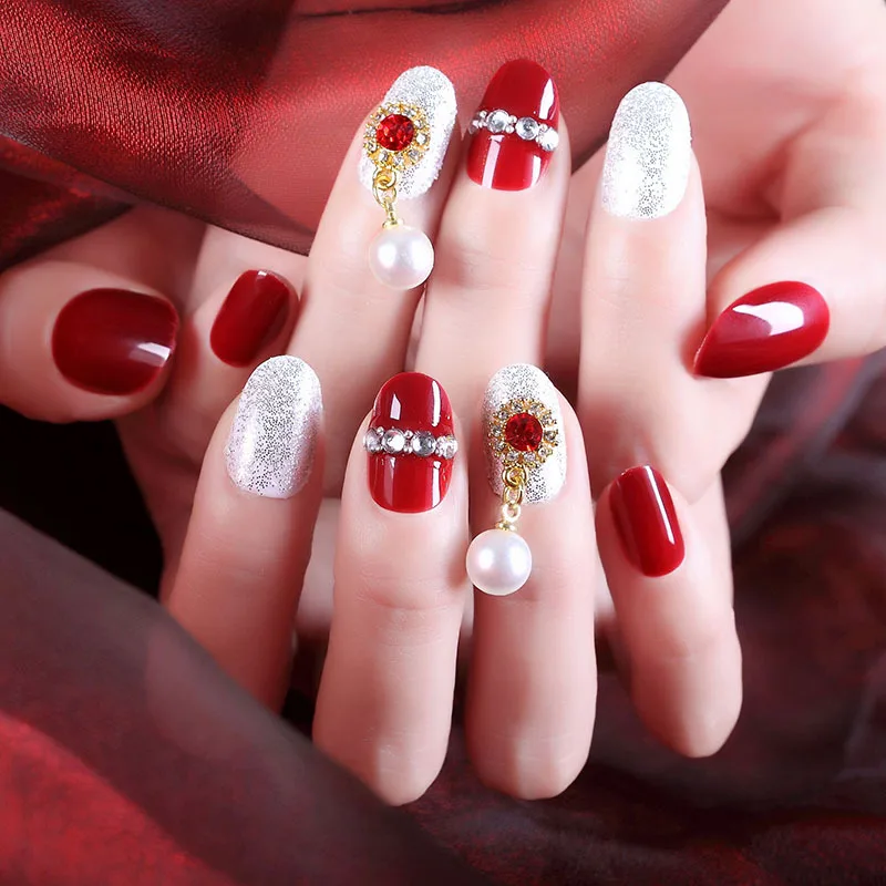 24pcs/box red and Silver color decorated false nails oval head wearable full cover fake nail tips acrylic nail products for girl
24pcs/box red and Silver color decorated false nails oval head wearable full cover fake nail tips acrylic nail products for girl