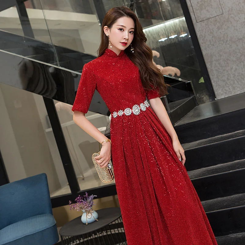 Red Exquisite Sequins Trim Chinese Prom Dresses Women Chinese Long Banquet Gown Elegant Mandarin Collar Formal Party Dress
Red Exquisite Sequins Trim Chinese Prom Dresses Women Chinese Long Banquet Gown Elegant Mandarin Collar Formal Party Dress