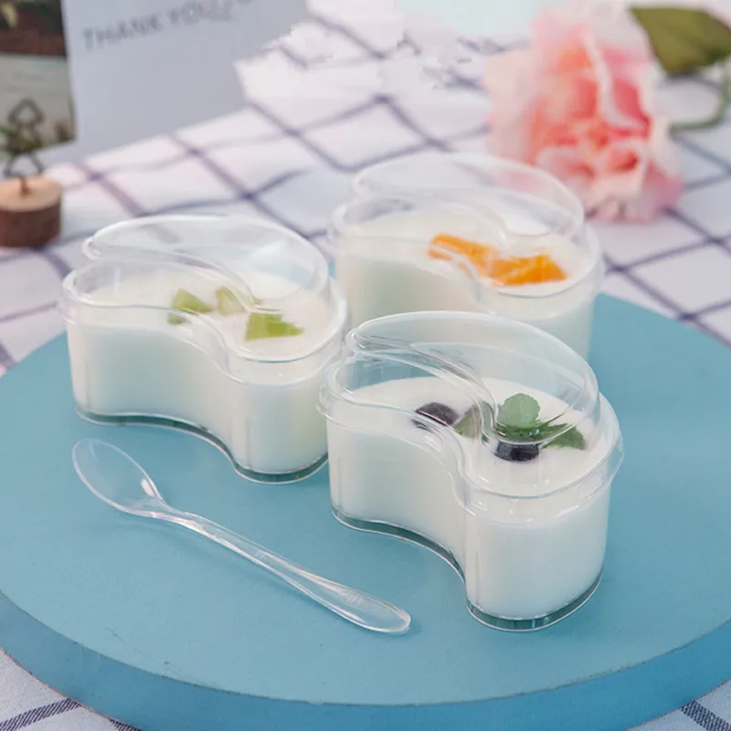 50pcs Creative moon shape dessert cup 125ml ice cream pudding fruit cake box disposable transparent hard plastic cup with lid
50pcs Creative moon shape dessert cup 125ml ice cream pudding fruit cake box disposable transparent hard plastic cup with lid