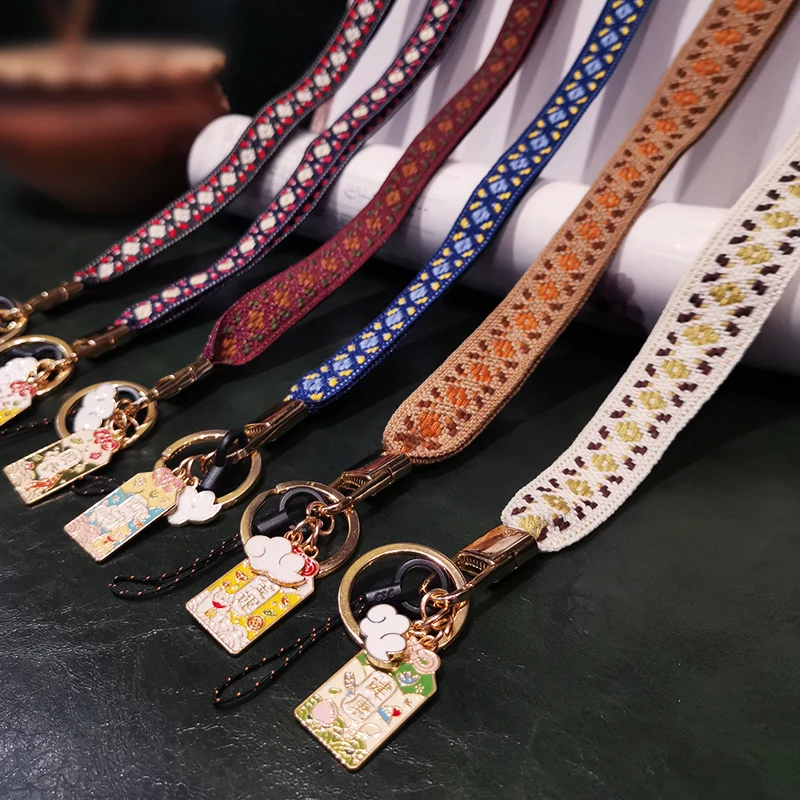 Mobile phone lanyard hanging neck Chinese style pendant Guochao retro mobile phone case detachable pendant anti-lost rope
Mobile phone lanyard hanging neck Chinese style pendant Guochao retro mobile phone case detachable pendant anti-lost rope