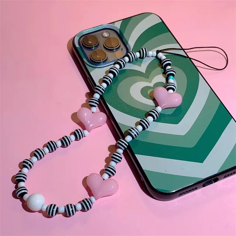 Charming Acrylic Pink Love Heart Shaped Black And White Striped Round Beads Women's Mobile Phone Lanyard Chain Jewelry Accessory
Charming Acrylic Pink Love Heart Shaped Black And White Striped Round Beads Women's Mobile Phone Lanyard Chain Jewelry Accessory