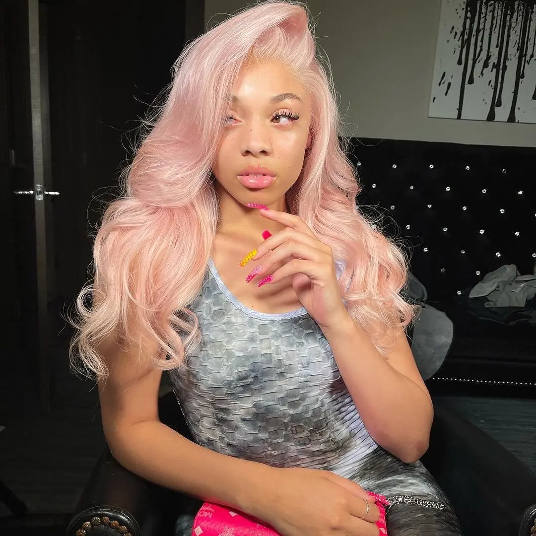 13x1 Pink Lace Front Human Hair Wigs Colored Body Wave TransparentLace Front Wig For Black Women Wig Pre Plucked With BabyHair
13x1 Pink Lace Front Human Hair Wigs Colored Body Wave TransparentLace Front Wig For Black Women Wig Pre Plucked With BabyHair