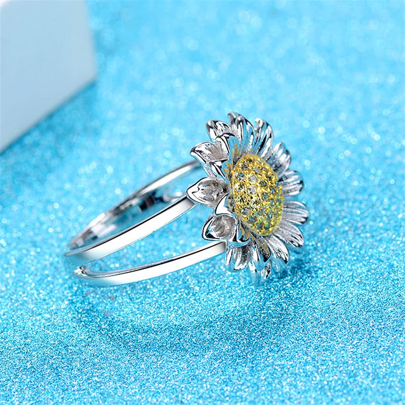 Charm Female Sunflower Crystal Ring Charm Gold Silver Color Engagement Ring Cute White Round Zircon Wedding Rings For Women
Charm Female Sunflower Crystal Ring Charm Gold Silver Color Engagement Ring Cute White Round Zircon Wedding Rings For Women