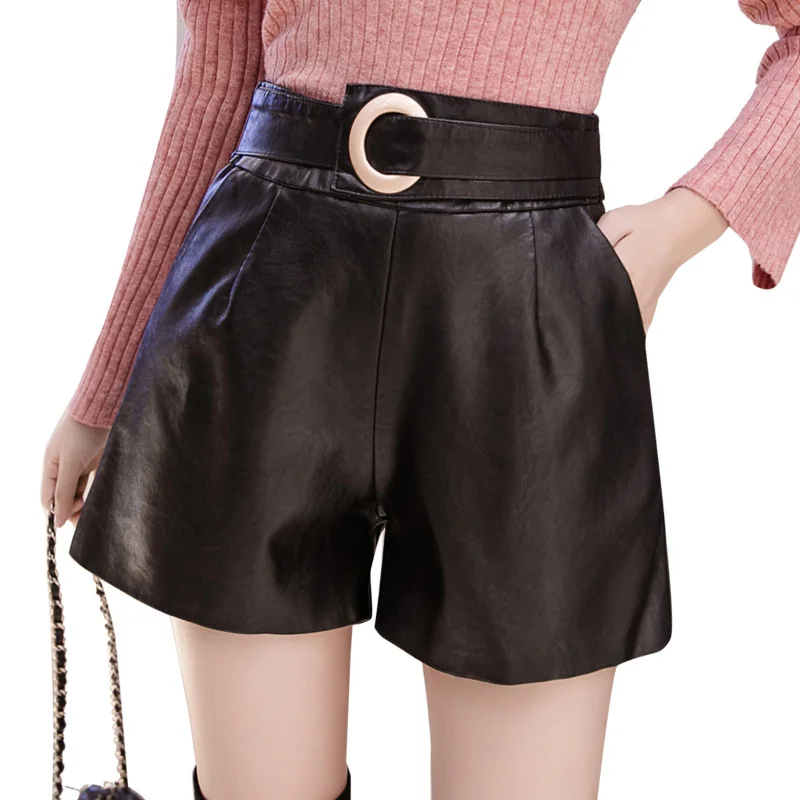 2021 New PU Leather Shorts Women Shorts All-match Sashes Wide Leg Short Ladies Sexy Leather Shorts Autumn Winter
2021 New PU Leather Shorts Women Shorts All-match Sashes Wide Leg Short Ladies Sexy Leather Shorts Autumn Winter