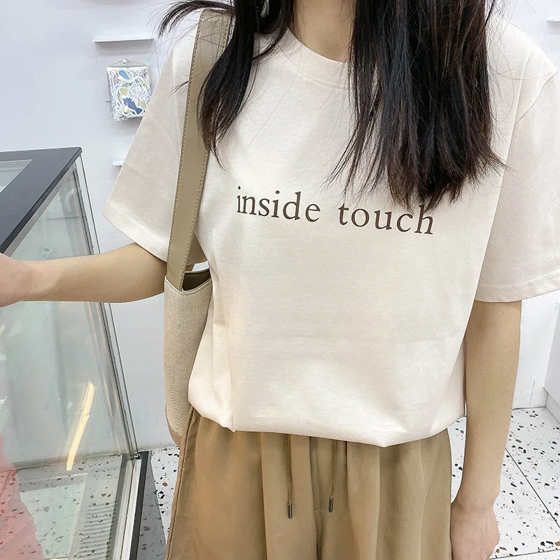 2021 Summer Letter Print Women T-shirts Loose Round Neck Short Sleeve Oversize Cotton T-shirts Chic Casual Female Basic Tee Tops
2021 Summer Letter Print Women T-shirts Loose Round Neck Short Sleeve Oversize Cotton T-shirts Chic Casual Female Basic Tee Tops