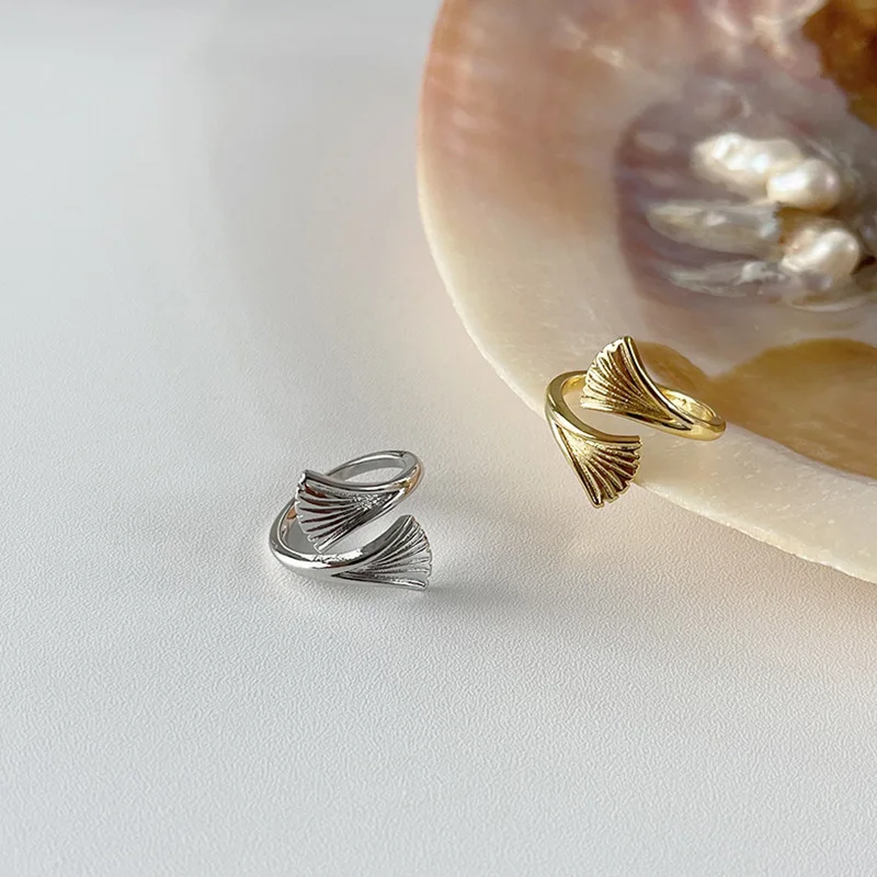 2021 New Korea Fashion Plating Geometric Sector Rings Concise Style Golden Sector Ring for Woman Couple Rings Jewelry Wholesale
2021 New Korea Fashion Plating Geometric Sector Rings Concise Style Golden Sector Ring for Woman Couple Rings Jewelry Wholesale