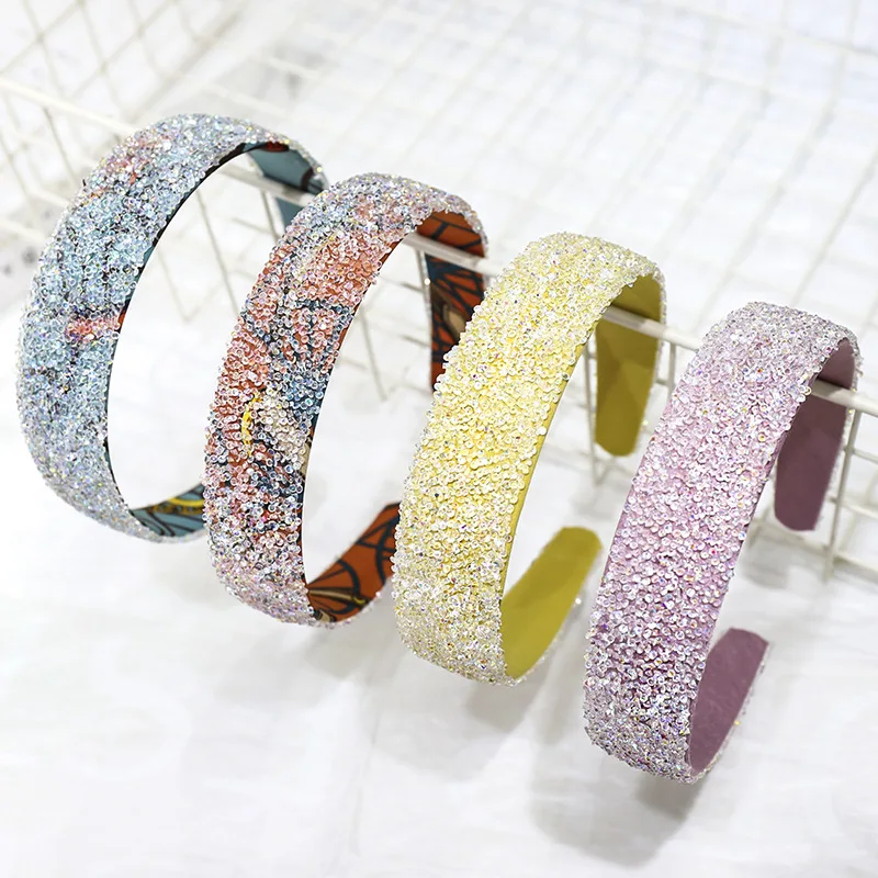 2020 Vintage Rhinestone Bezel Hair Band Women Headband Jewel Hoop Hair Clips Girls Hair Accessories opaska do wlosow headwear
2020 Vintage Rhinestone Bezel Hair Band Women Headband Jewel Hoop Hair Clips Girls Hair Accessories opaska do wlosow headwear