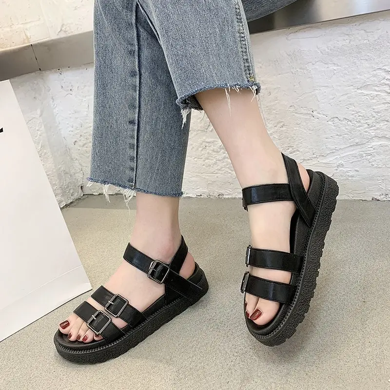 Shoes House Slippers Platform Luxury Slides Rubber Flip Flops Lady Sneaker Women Home Pantofle Designer Flat Hawaiian Girl 2021
Shoes House Slippers Platform Luxury Slides Rubber Flip Flops Lady Sneaker Women Home Pantofle Designer Flat Hawaiian Girl 2021