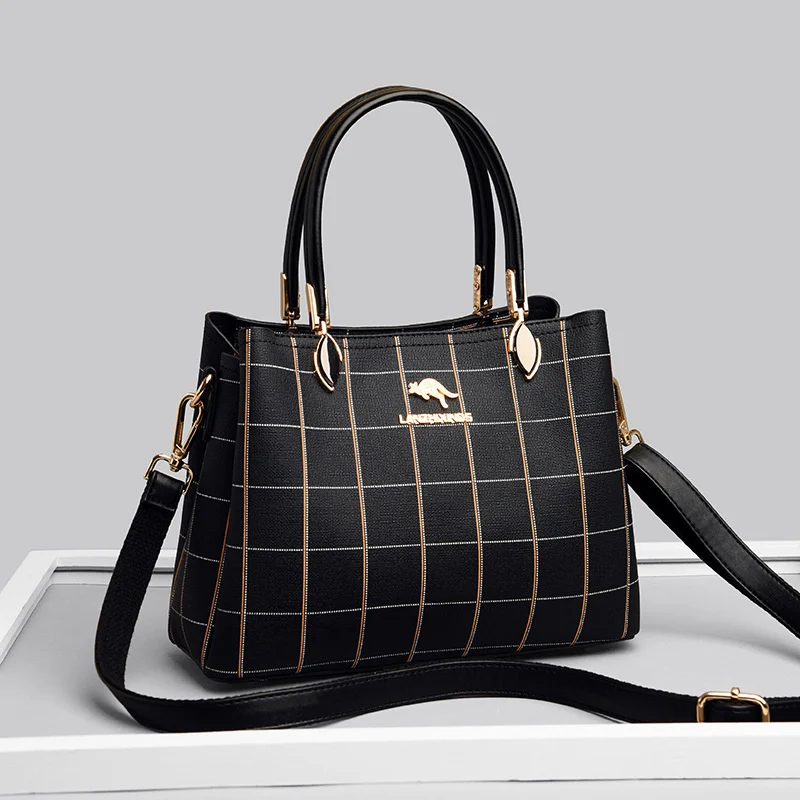 Lanzhixin kangaroo women's bag 2021 new high capacity middle aged mother's handbag fashion lattice messenger bag
Lanzhixin kangaroo women's bag 2021 new high capacity middle aged mother's handbag fashion lattice messenger bag