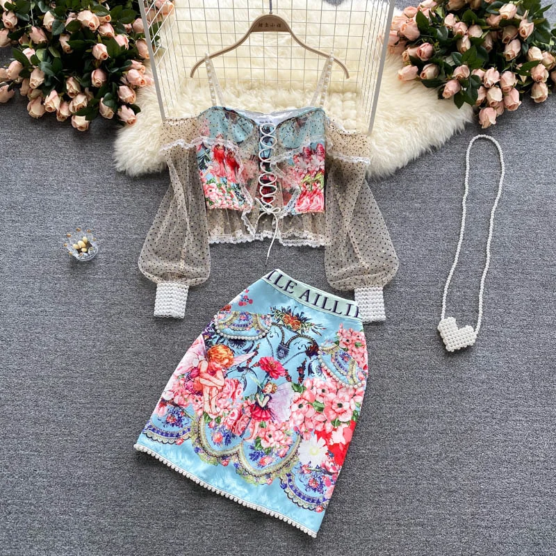 Women's Summer Holiday Sexy 2-Piece Suits Off Shoulder Patchwork Sling Tops + Beaded Printed Slim Waist Mini Skirt Sets
Women's Summer Holiday Sexy 2-Piece Suits Off Shoulder Patchwork Sling Tops + Beaded Printed Slim Waist Mini Skirt Sets