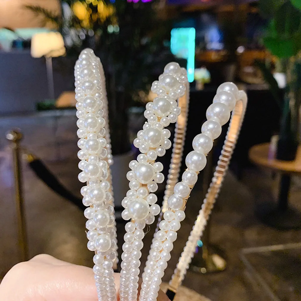 New Women Elegant Full Pearls Simple Hairbands Party Wedding Sweet Hair Ornament Headband Hair Hoops Fashion Hair Accessories
New Women Elegant Full Pearls Simple Hairbands Party Wedding Sweet Hair Ornament Headband Hair Hoops Fashion Hair Accessories