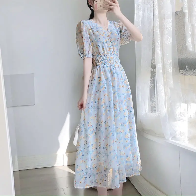 Long-sleeved/short-sleeved 2021 Spring and Summer Gentle Wind Long Skirt Fairy Super Fairy Forest V-neck Chiffon Floral Dress
Long-sleeved/short-sleeved 2021 Spring and Summer Gentle Wind Long Skirt Fairy Super Fairy Forest V-neck Chiffon Floral Dress