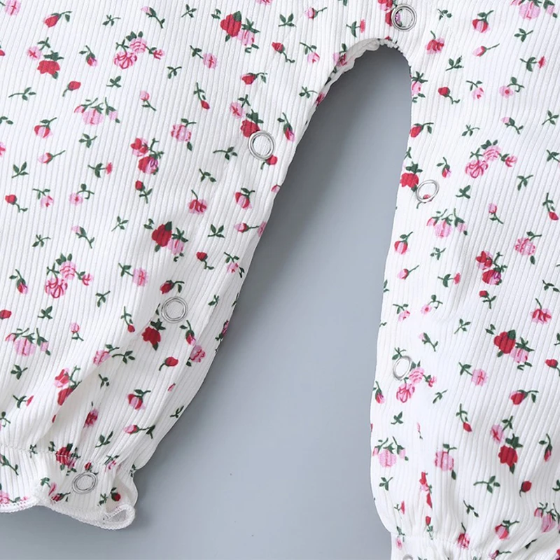 Baby Girl Floral White Lace Round Neck One-piece Romper 92cm Baby Floral White Lace Round Neck One-piece Romper Romper 
Baby Girl Floral White Lace Round Neck One-piece Romper 92cm Baby Floral White Lace Round Neck One-piece Romper Romper