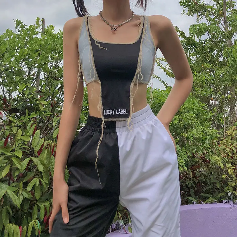 European and American street letters round neck vest creative contrast color irregular stitching high waist cropped top women
European and American street letters round neck vest creative contrast color irregular stitching high waist cropped top women