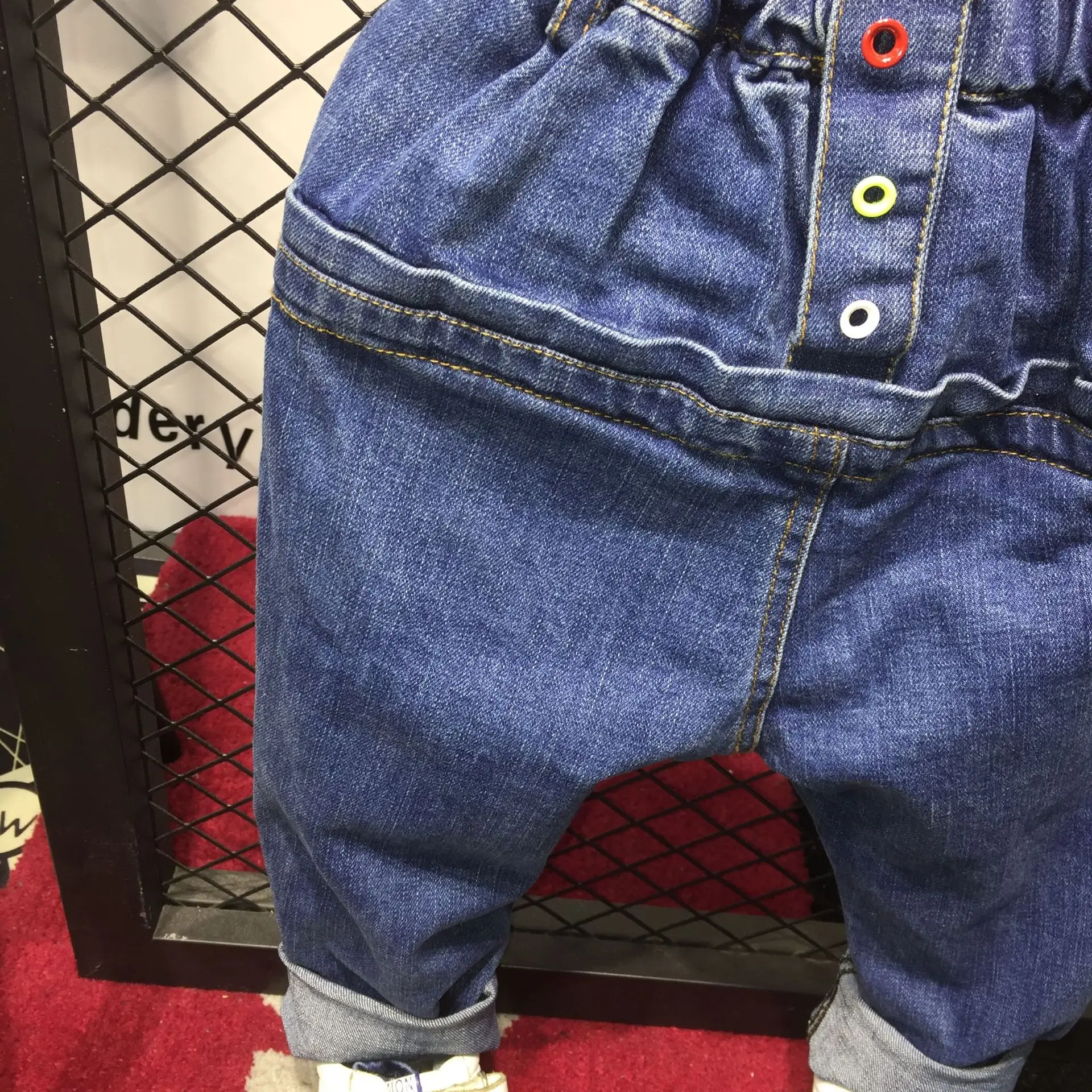 2020 Kids Boys Jeans Fashion Clothes Pure pants Denim Clothing Children Baby Boy Popular Cowboy Long Trousers AS27
2020 Kids Boys Jeans Fashion Clothes Pure pants Denim Clothing Children Baby Boy Popular Cowboy Long Trousers AS27