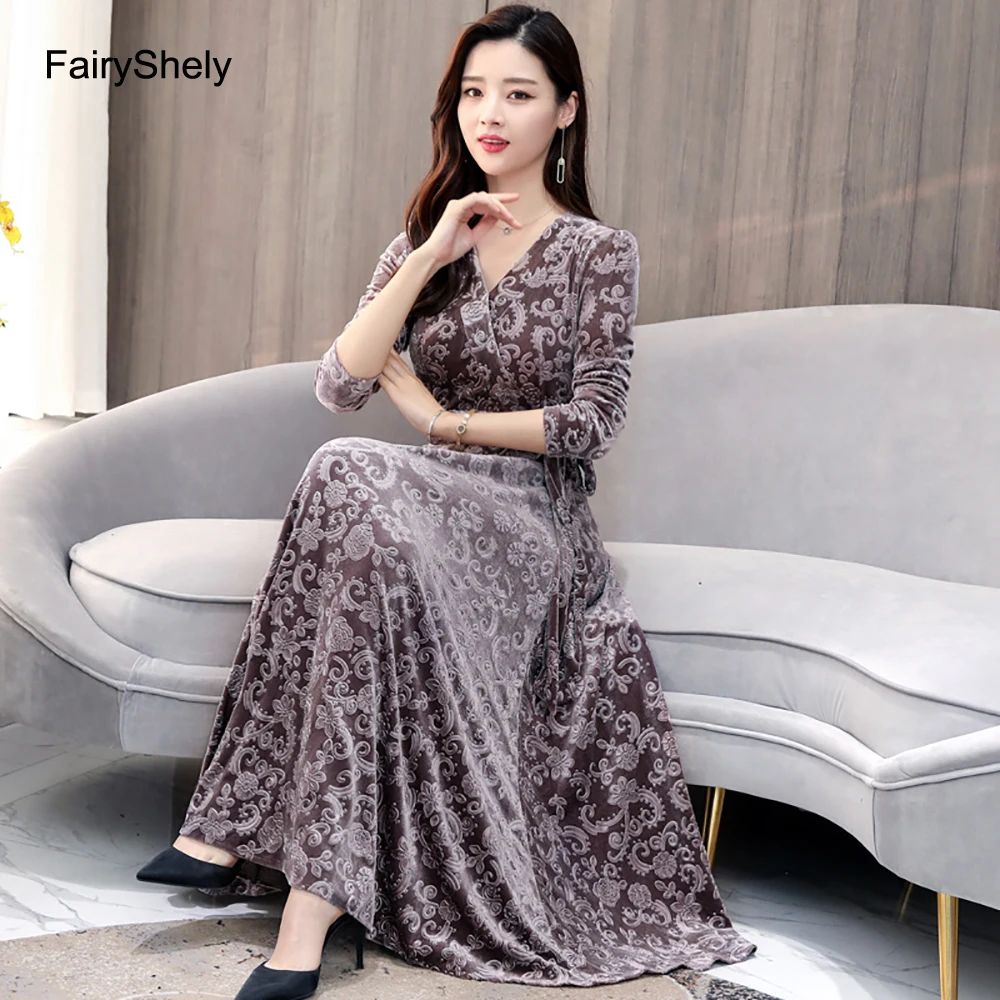 FairyShely New Vintage Velvet Dress 2020 Women Long Sleeve Dress Autumn V Neck Court Wine Red Dress Jacquard Plus size Dress
FairyShely New Vintage Velvet Dress 2020 Women Long Sleeve Dress Autumn V Neck Court Wine Red Dress Jacquard Plus size Dress