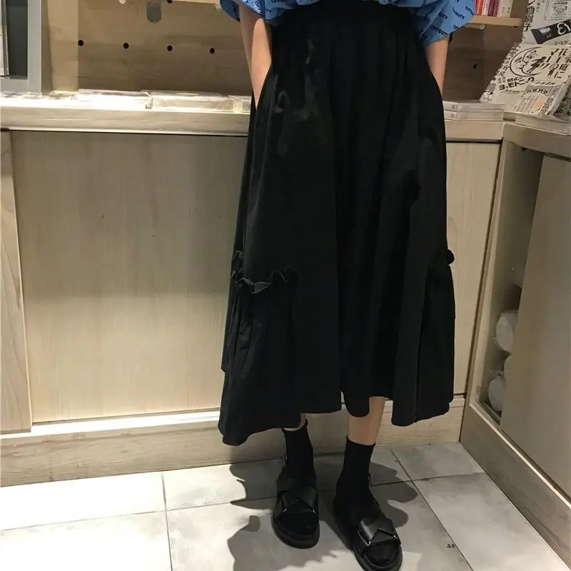 Skirts Women Solid Black Mid-calf Length High Waist Streetwear Long Skirt Student Bottoms Korean Style Vintage Simple Retro Chic
Skirts Women Solid Black Mid-calf Length High Waist Streetwear Long Skirt Student Bottoms Korean Style Vintage Simple Retro Chic