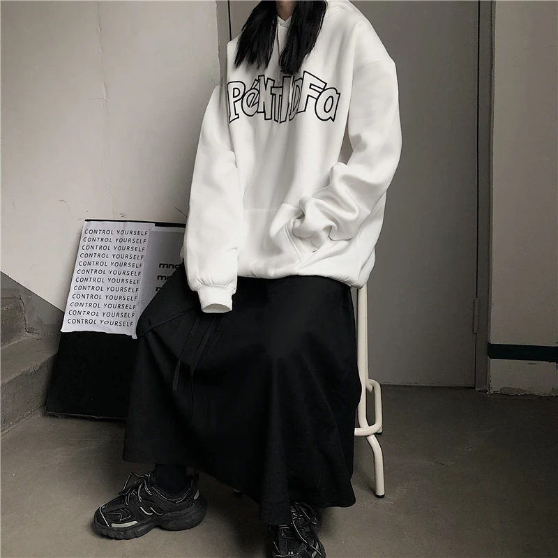 2021 Autumn Winter New Korean Ins Harajuku Style Letter Embroidery Velvet Loose Hooded White Hoodie Men and Women
2021 Autumn Winter New Korean Ins Harajuku Style Letter Embroidery Velvet Loose Hooded White Hoodie Men and Women