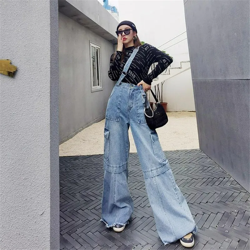 2020 Spring Autumn New Washed Bleached One-shoulder Denim Overalls Women's Fashion Pockets Raw Edge Wide-leg Pants
2020 Spring Autumn New Washed Bleached One-shoulder Denim Overalls Women's Fashion Pockets Raw Edge Wide-leg Pants