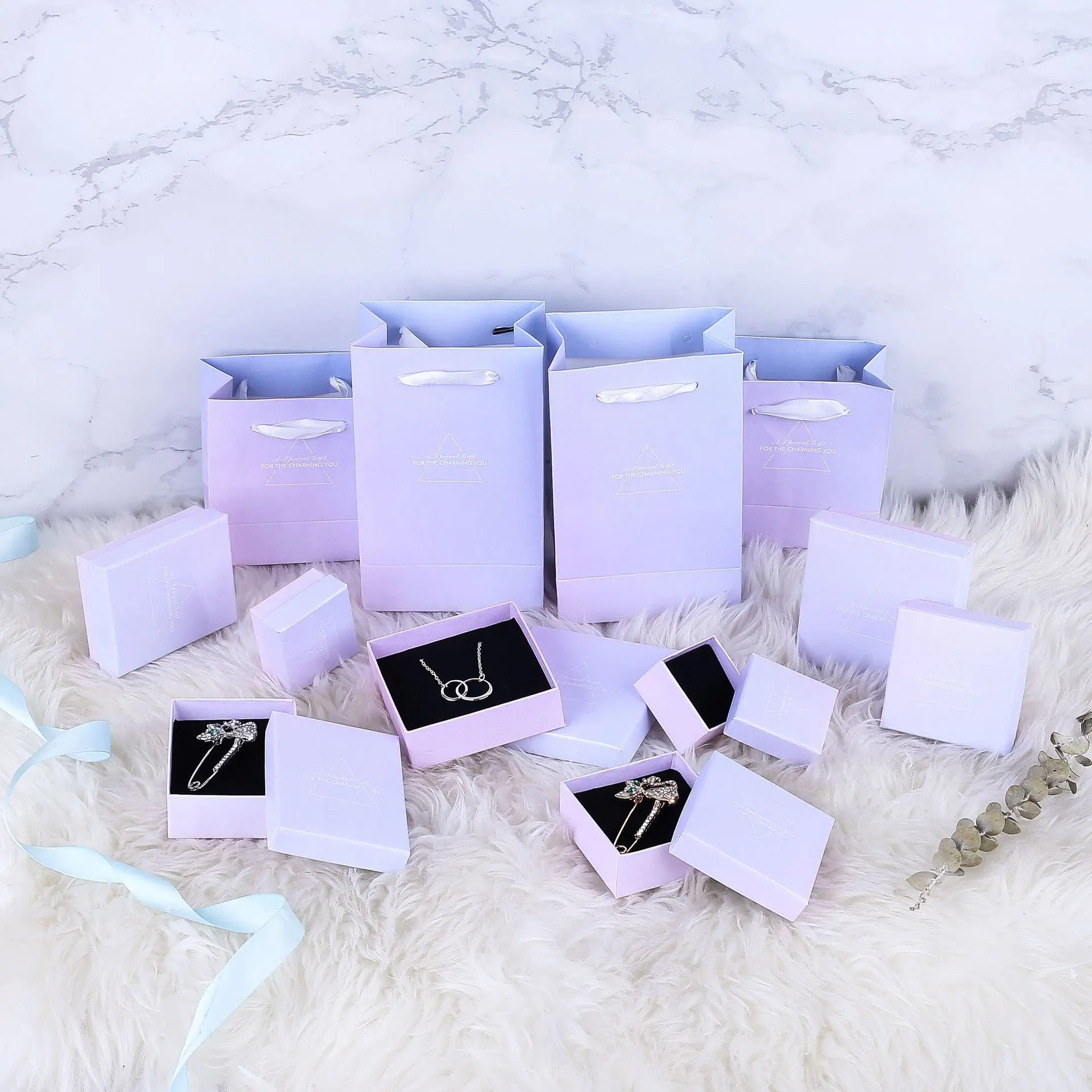 10pcs Blue Grandual Changing Jewelry Boxes Packaging Craft Paper Box Bag for Necklace Earring Bracelet Ring Display Gift
10pcs Blue Grandual Changing Jewelry Boxes Packaging Craft Paper Box Bag for Necklace Earring Bracelet Ring Display Gift
