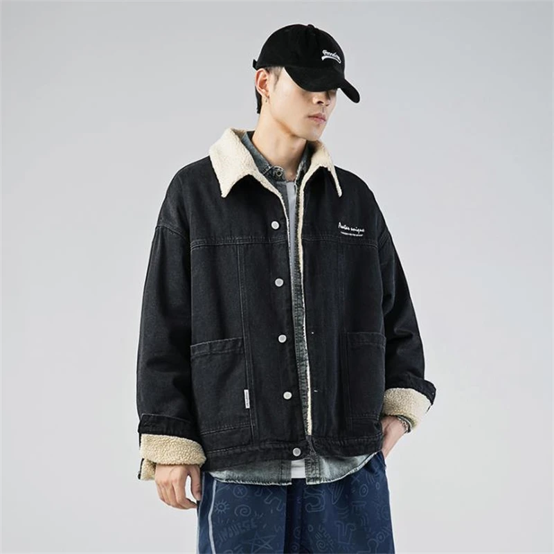 Autumn Winter Lamb Velvet Jacket Men's Loose Denim Jacket Warm Cotton Coat Male Casual Turn Down Collar Jeans Jacket Outwear
Autumn Winter Lamb Velvet Jacket Men's Loose Denim Jacket Warm Cotton Coat Male Casual Turn Down Collar Jeans Jacket Outwear
