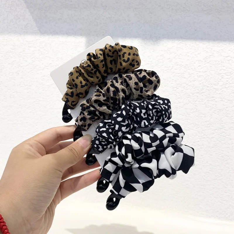 Hair Claws Clip Fish Shape Banana Barrettes Printing Fabric Hairpins Hair Accessories For Women Hair Clip Clamp
Hair Claws Clip Fish Shape Banana Barrettes Printing Fabric Hairpins Hair Accessories For Women Hair Clip Clamp